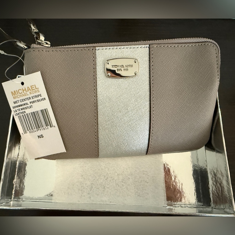 Michael Kors Silver and Gray Wristlet